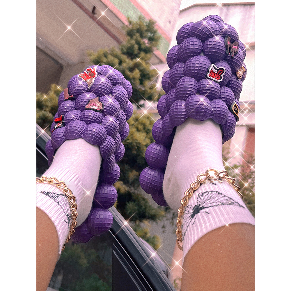 Chaussures à bulles de nuage d'été, diapositives à bulles de Massage avec breloques pour femmes
