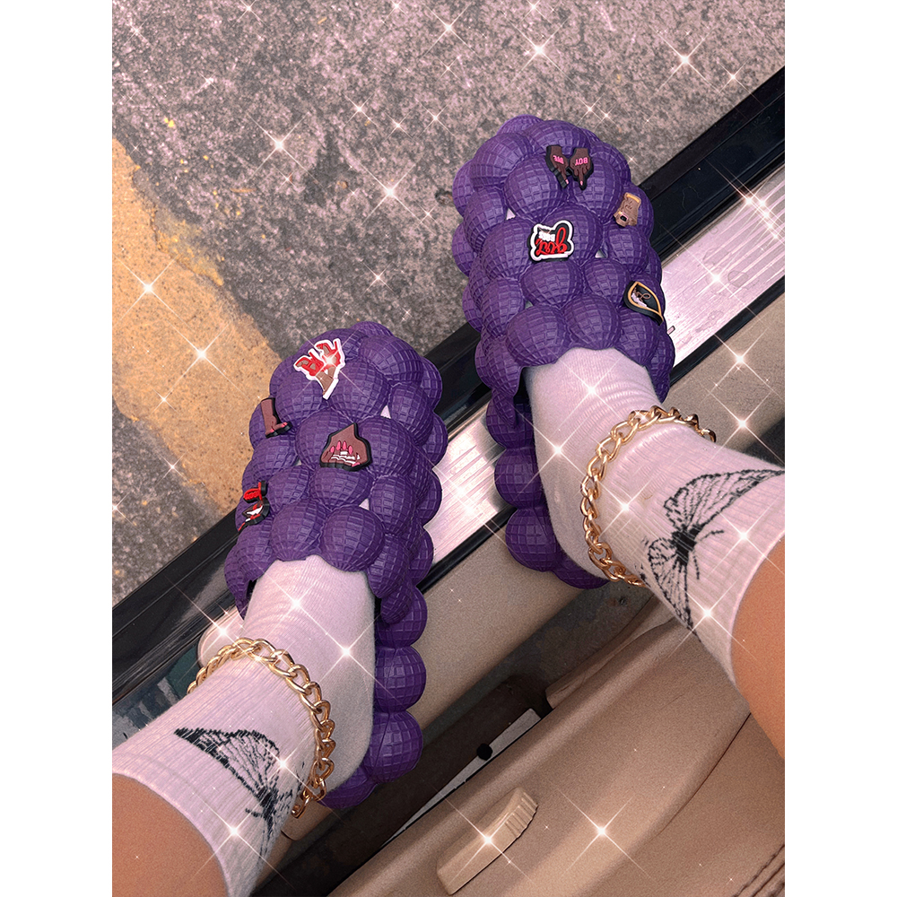 Chaussures à bulles de nuage d'été, diapositives à bulles de Massage avec breloques pour femmes